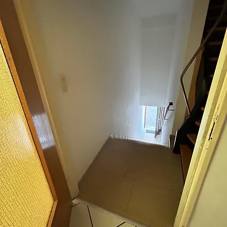 Gemuetliche Monteurswohnung In Fuer 4 Bis 9 Personen Lejlighed *